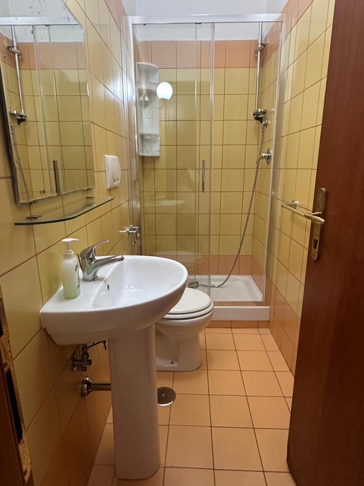 Near Termini Station Guest house